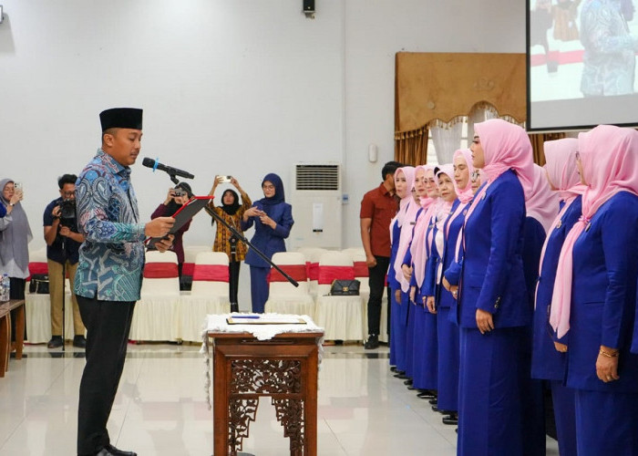 Resmi Dilantik, Dianita Maulin Vasko Siap Optimalkan Peran BKOW Sumbar 2025–2030