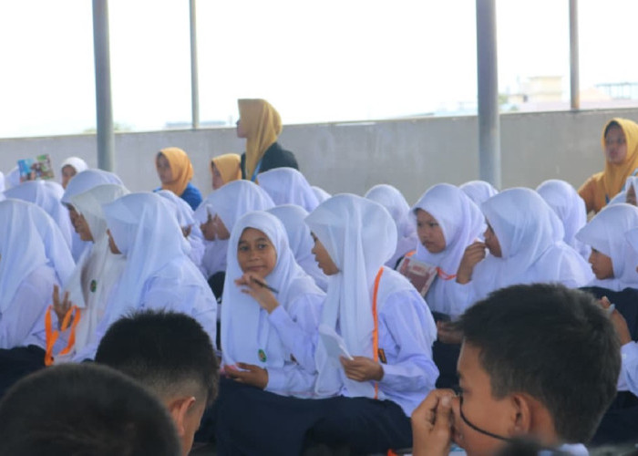 Sambut Siswa Baru, SMPN 2 Padang Gelar MPLS 2026/2027 Bertema 