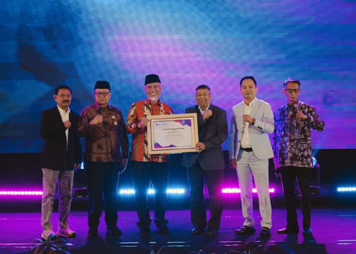 Guru Adalah Energi Utama Pendidikan: Gubernur Sumbar Buka Sumbar Teacher Summit 2026