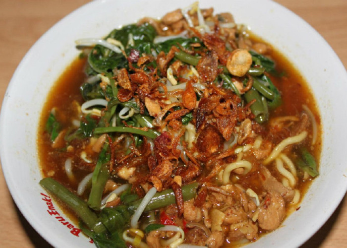 Ini Resep Mie Kangkung yang Cocok untuk Menu Harian