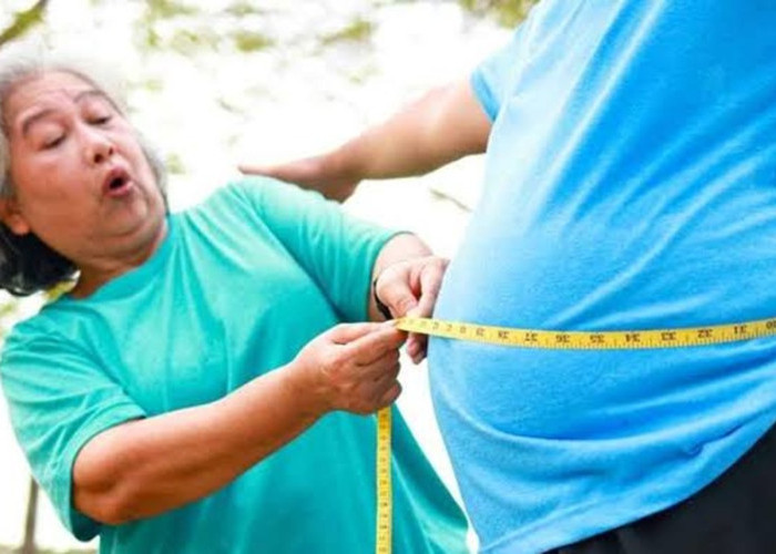 3 Tips Mencegah Obesitas pada Lansia dengan Pola Hidup Sehat