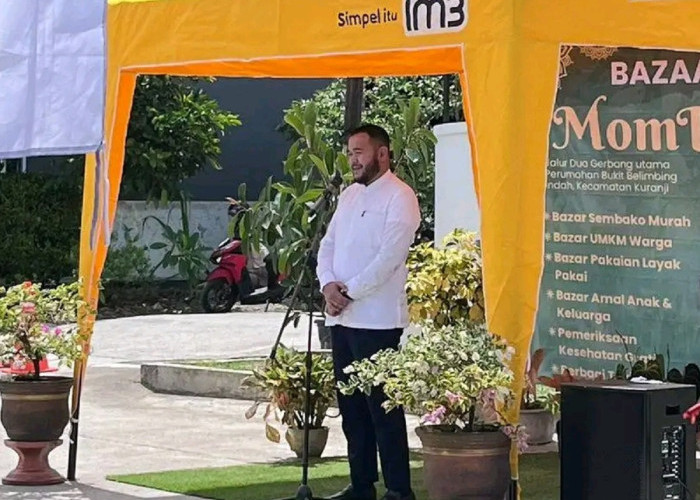 Meriah! Ratusan Warga Kuranji Padati Bazar 'Mom BBI' di Bukit Belimbing Indah