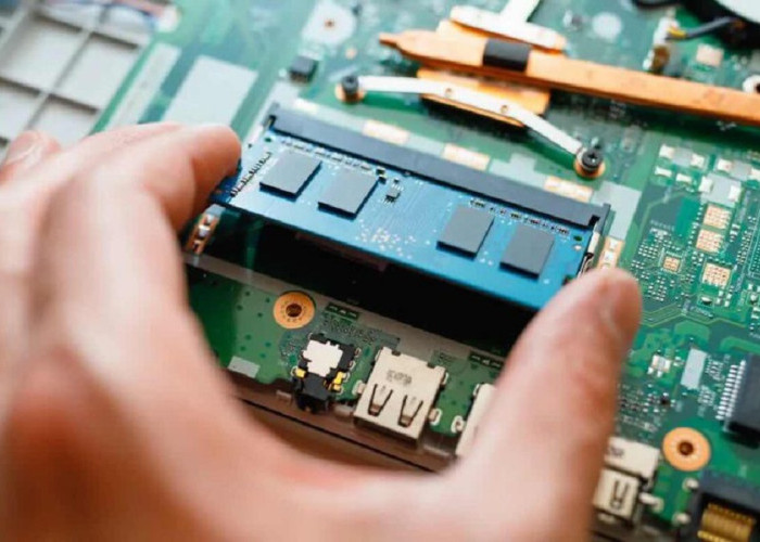 Tips Berburu Laptop Bekas Berkualitas, Hindari Penipuan dengan Langkah Ini