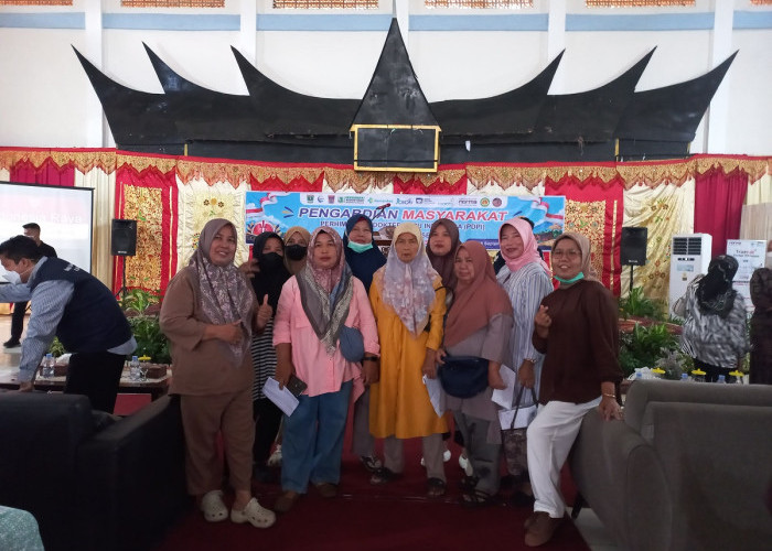 Wamenkes Tinjau Skrining TBC dan Cek Kesehatan Gratis di Padang, Targetkan Eliminasi TBC 2030