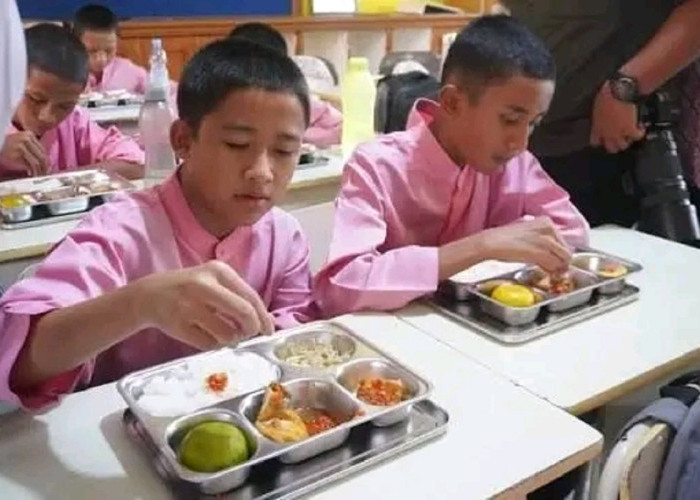 Meski Pesantren Ramadan, Pemko Padang Pastikan Siswa Tetap Terima Asupan Gizi Gratis