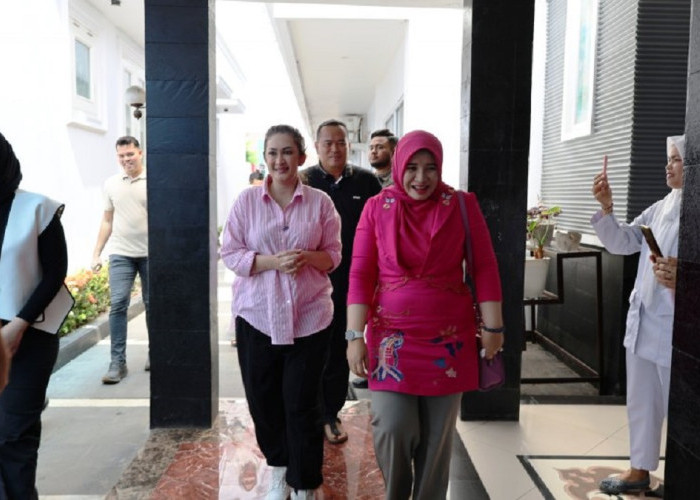Wali Kota Yota Balad Terima Kunjungan Anggota DPR RI Nafa Urbach dan Cindy Monica