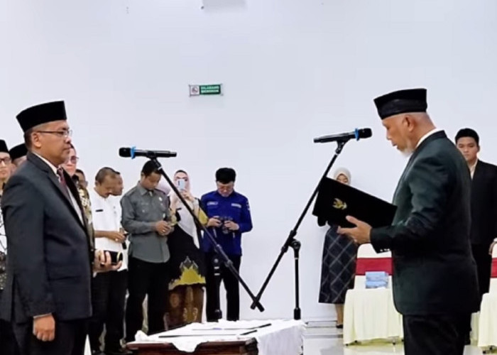 Gubernur Sumatera Barat Lantik Enam Pejabat Pimpinan Tinggi Pratama