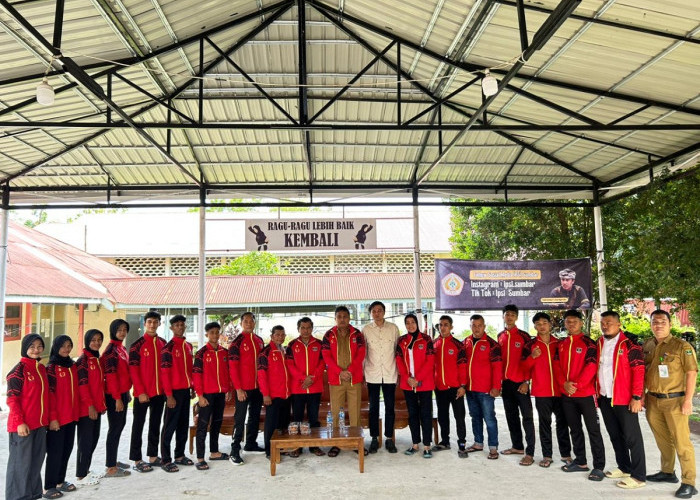 Penuh Semangat, Vasko Ruseimy Dorong Atlet Pencak Silat Sumbar Harumkan Nama Daerah di PON 2025