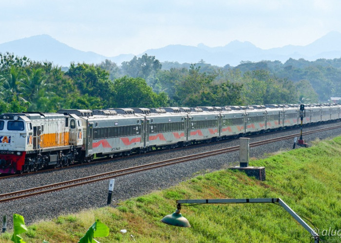 Kemenpar Dorong Pergerakan Wisatawan Nusantara Lewat Kereta Api di KAI Expo 2026