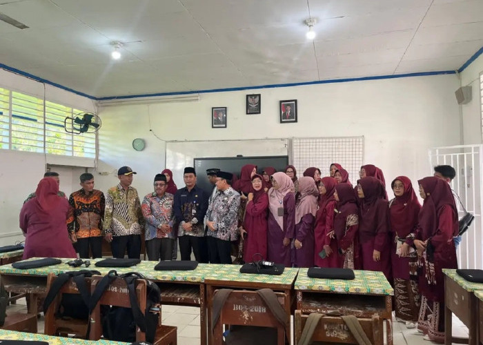 SMPN 32 Padang Resmikan Kelas Digital, Padukan Teknologi Modern dan Budaya Minang
