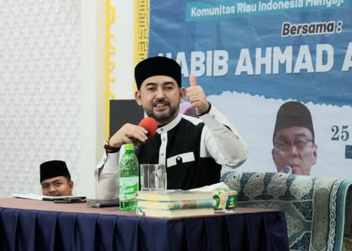 Habib Ahmad Al-Habsyi Dukung Program Smart Surau di Kota Padang