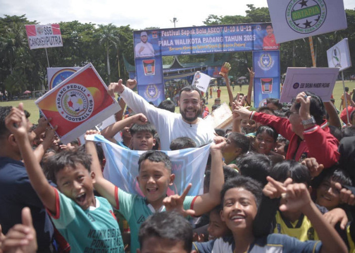 120 Tim Meriahkan Festival Sepak Bola Piala Wali Kota Padang KU 10 dan 12, Ajang Penjaringan Bibit Unggul Seja