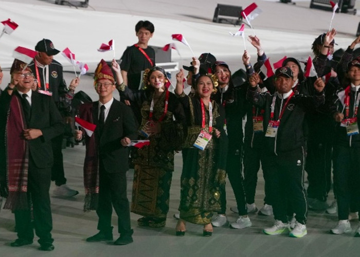 Kontingen Indonesia Bawa Nuansa Budaya Batak di Pembukaan Asian Games 2026