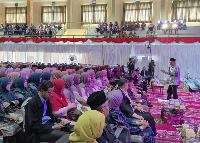 Kisah Inspiratif Bupati Agam di Agam Inspiring Teacher 2026, Dulu Peringkat Bawah Kini Pemimpin Daerah