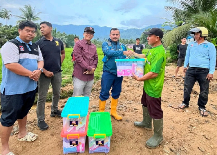 Gerak Cepat! Pemkot Padang Langsung Turunkan Bantuan untuk Korban Tanggul Jebol di Kuranji