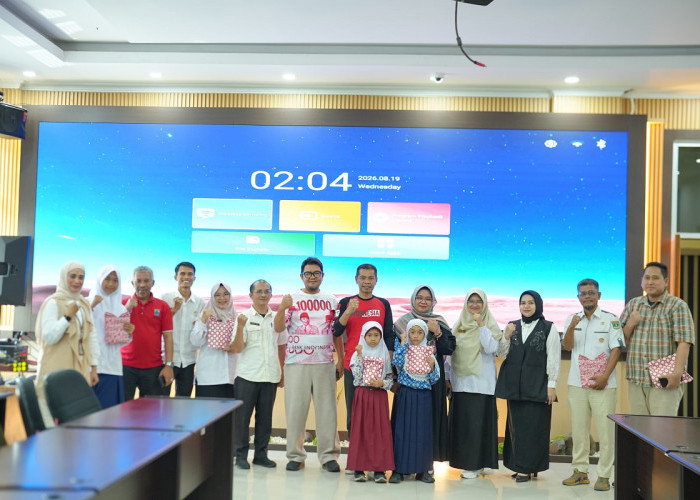 DWP Diskominfotik Sumbar Apresiasi Anak Pegawai Berprestasi, Ingatkan Pendidikan Adalah Investasi Utama