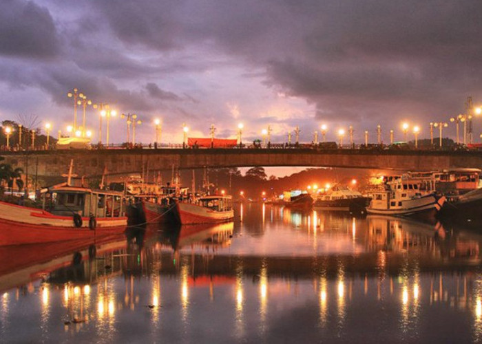 Jembatan Siti Nurbaya: Ikon Wisata Kota Padang yang Memikat Hati Wisatawan