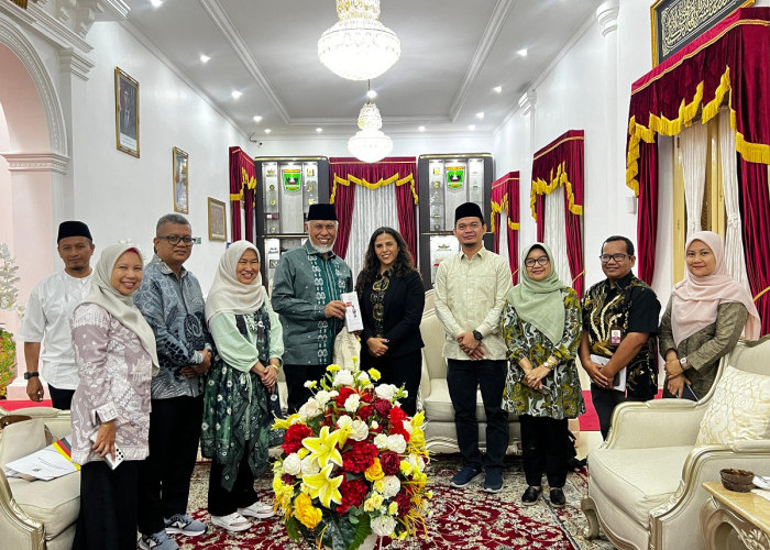 Gubernur Mahyeldi Terima Kedutaan Denmark, Bahas Kerja Sama Ekonomi Hijau dan Pengelolaan Sampah