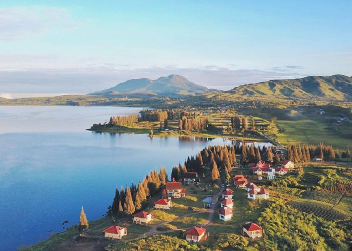 Wisata Alam Terbaik: Danau Kembar di Solok, Sumatra Barat