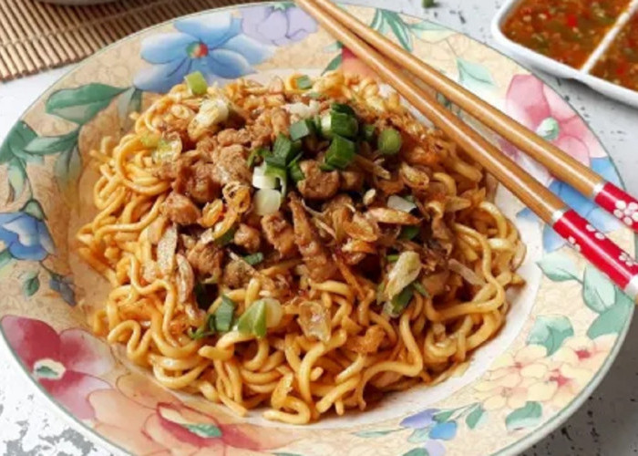 Resep Mie Ayam Yamin, Gurih Manis dan Bikin Nagih di Rumah