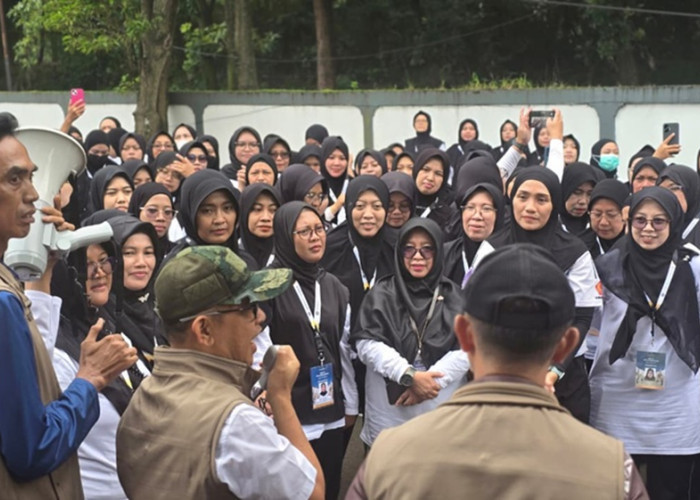 PPIH Diminta Hadirkan Layanan Nyata bagi Jemaah Haji