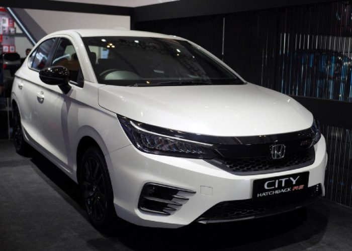 Berapa Harga Honda City Hatchback RS Sekarang? Ini Daftar Harga Baru & Bekas per Juni 2025