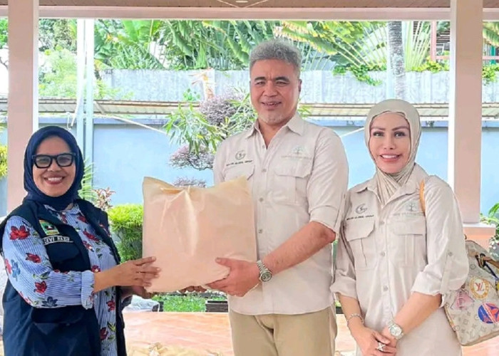 Skinsolution Foundation Bandung Salurkan Bantuan Kebutuhan Pokok untuk Korban Bencana Padang