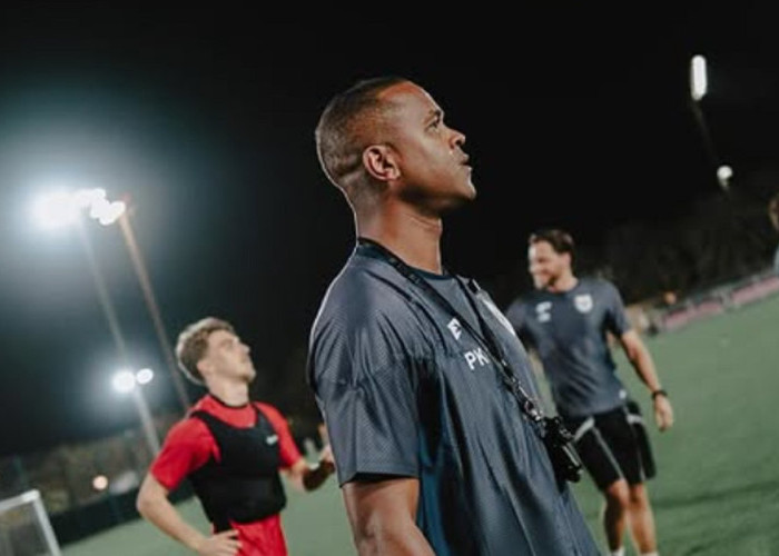 Gagal Antar Timnas ke Piala Dunia 2026, Patrick Kluivert Belum Pastikan Masa Depannya di Indonesia