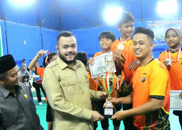 PB Polda Sumbar Juara Umum Anak Nagari Cup I, Wali Kota Fadly Amran Tekankan Pentingnya Pembinaan Usia Dini
