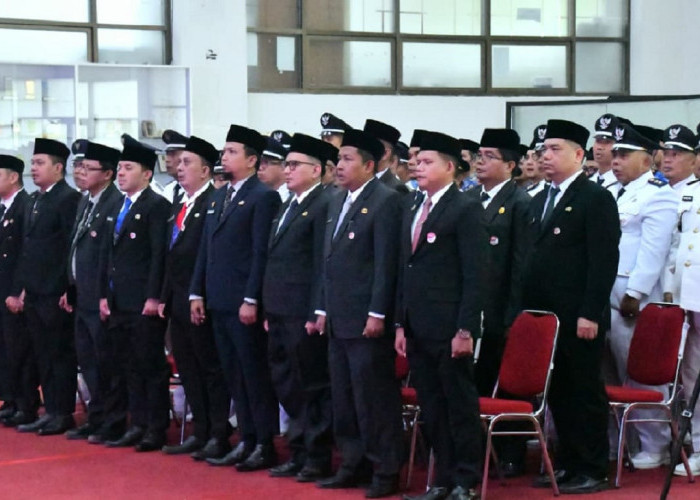 Wali Kota Padang Fadly Amran Lantik 234 Pejabat Baru, Tekankan Inovasi dan Keluar dari Zona Nyaman