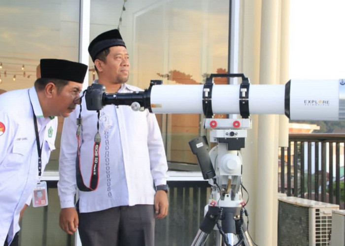 Penetapan Awal Dzulhijjah 1446 H, Kemenag Sumbar Gelar Pemantauan Hilal di Beberapa Lokasi