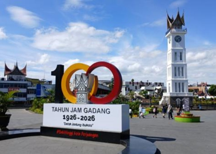 Satu Abad Jam Gadang Bukittinggi: Simbol Hubungan Indonesia-Belanda
