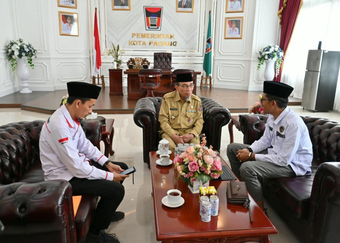 Pemko Padang dan Kemenhaj Koordinasikan Persiapan Haji 2027, Jemaah Pendaftar 2013 Diminta Segera Verifikasi D
