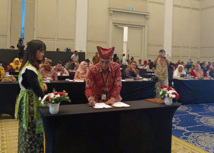 Tiga Tradisi Asal Padang Pariaman Ditetapkan sebagai Warisan Budaya Takbenda Indonesia 2025