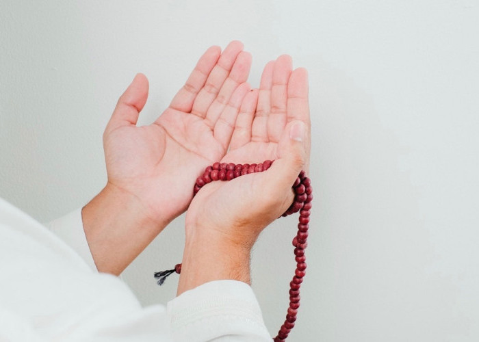 5 Amalan Harian yang Disebut Memiliki Pahala Setara Haji dan Umrah, Mudah Dilakukan