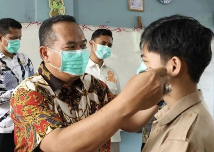 Kabut Asap Selimuti Pariaman, Pemkot Minta Sekolah Kurangi Kegiatan di Luar Ruangan