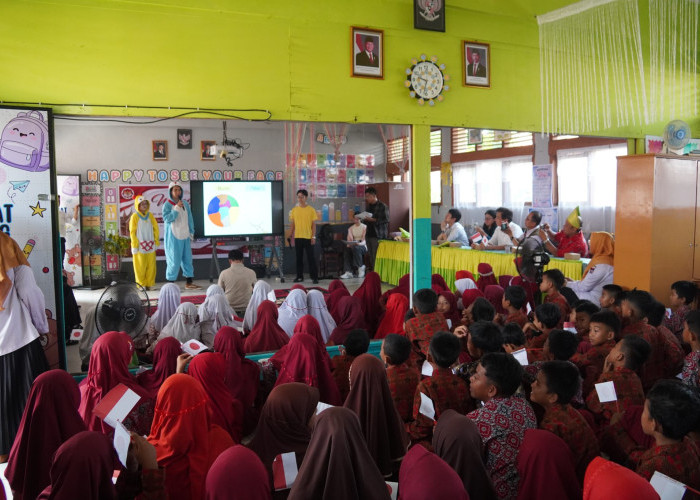 UNP Gandeng Kampus Jepang Edukasi Mitigasi Gempa dan Tsunami Siswa SD Padang