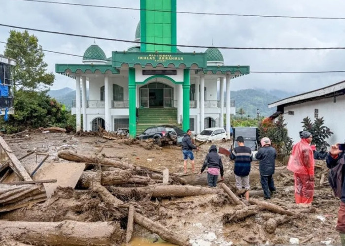 Pemkab Solok Percepat Pemulihan Pascabanjir Bandang, Mitigasi Bencana di Wilayah Rawan Diperkuat