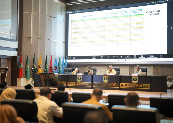 Gandeng BNPB, Sekda Sumbar Tegaskan Sinergitas Pemulihan Pascabencana di 15 Kabupaten/Kota