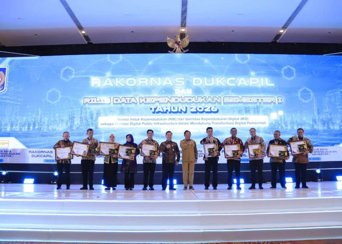 Padang Panjang Raih IKD Dukcapil Prima Award 2026, Bukti Sukses Transformasi Layanan Digital