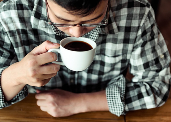 Studi Terbaru Ungkap Konsumsi Kopi Secukupnya Bisa Bantu Jaga Kesehatan Jantung