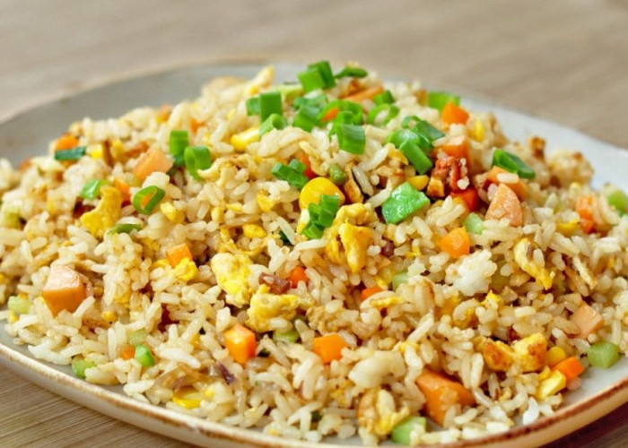 Eksplorasi Kuliner: Rahasia Kelezatan Nasi Goreng Hong Kong yang 