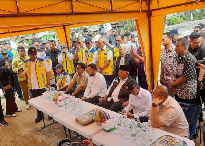 Menteri PU Tinjau Bendungan Batang Kuranji, Pastikan Rehab Rekon Pascabencana Tetap Berjalan