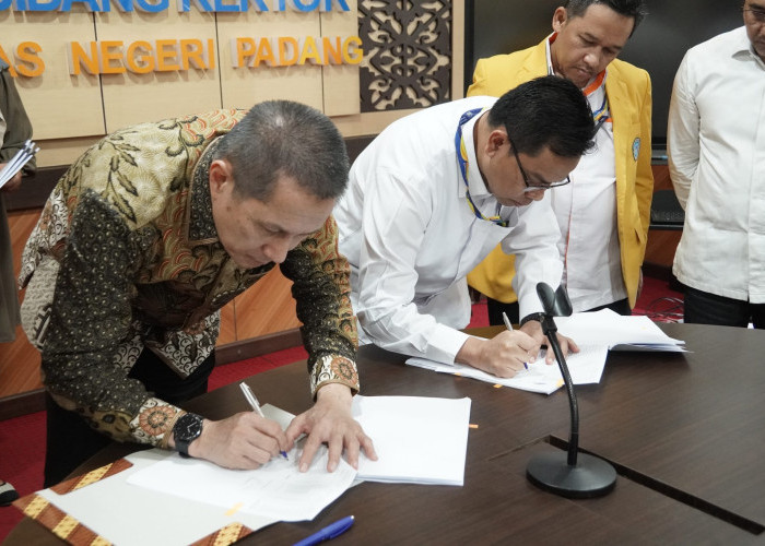 Perkuat Pembelajaran Fakultas Teknik, Politeknik Negeri Padang Hibahkan Aset Rp1,05 Miliar ke UNP