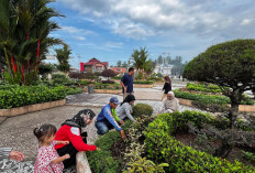Pemkab Pasaman Barat Gelar Gotong Royong Massal 'Gerakan Indonesia Asri', Semua Terlibat!