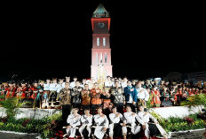 Satu Abad Jam Gadang Bukittinggi: Menbud Tegaskan Peran Penanda Zaman Menuju Indonesia Emas