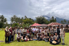 Summer Course Internasional Unand, Desa Wisata Kubu Gadang Jadi Labor Lapangan Peserta Asing