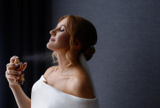 7 Parfum Wanita dengan Aroma yang Tercium dari Jarak Jauh, Wangi Semerbak, Awet Seharian!