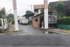 Atasi Jalan Rusak, Dinas PUPR Kota Padang Lakukan Penambalan di Kampung Jao Dala