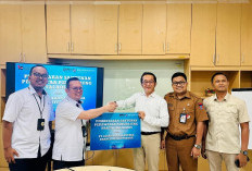 Perkuat Perlindungan Wisatawan, PT Jasa Raharja Putera Salurkan Santunan untuk Pengunjung Pantai Air Manis